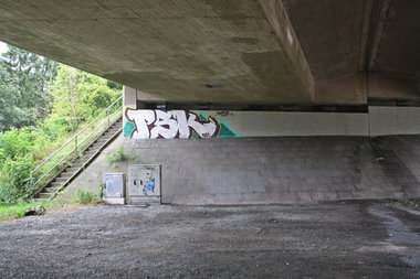 Graffiti Bombing - Photo by oldenburgcity - psk