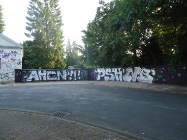 Graffiti Bombing - Photo by oldenburgcity - amen, psk, nb (2014)