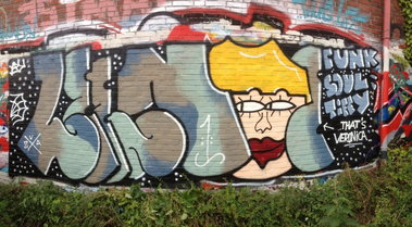 Graffiti Wall - Photo by oldenburgcity - leenoe, lino, leeno (2014)