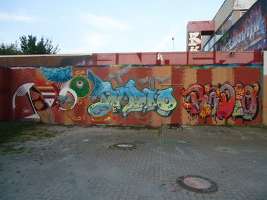 Graffiti Wall - Photo by oldenburgcity - radio (2014)