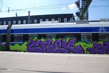 Graffiti Train - Photo by oldenburgcity - chek (2014)