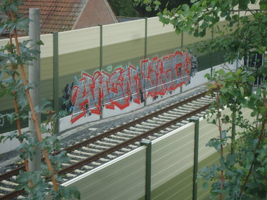 Graffiti Bombing - Photo by oldenburgcity - amen, leenoe, lino (2014)