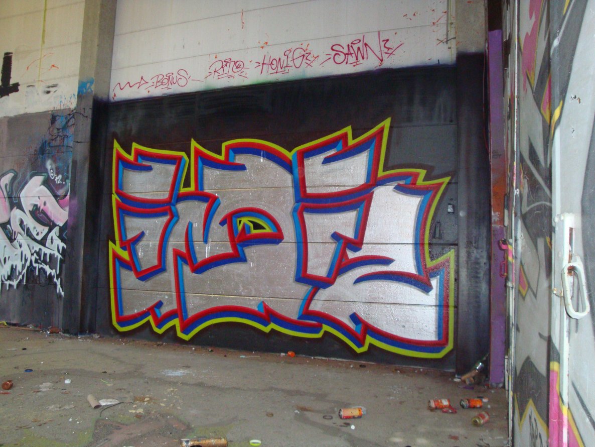 Graffiti Wall - Photo by oldenburgcity - indiz