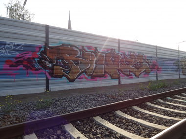 Graffiti Bombing - Photo by oldenburgcity - bonus, bonuz (2014)