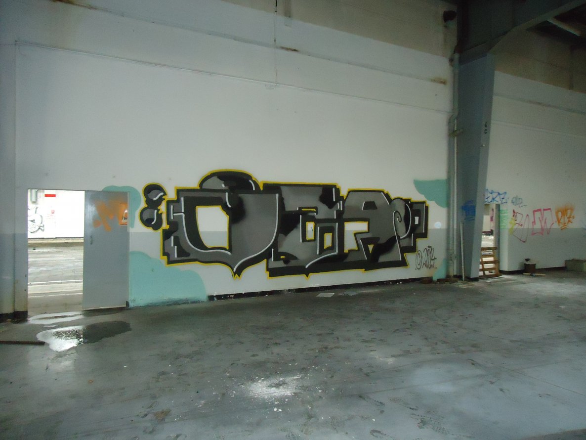 Graffiti Wall - Photo by oldenburgcity - vza (2014)