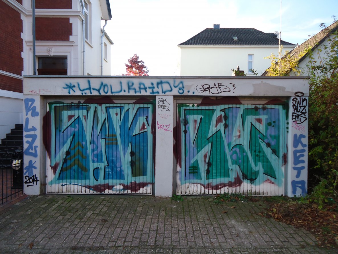 Graffiti Bombing - Photo by oldenburgcity - swk, rlz (2014)
