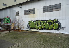Graffiti Bombing - Photo by oldenburgcity - leeno, leenoe (2014)