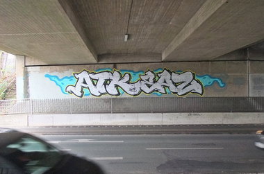 Graffiti Bombing - Photo by oldenburgcity - atk, eaz (2014)