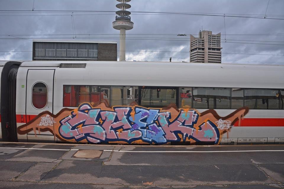 Graffiti Train - Photo by oldenburgcity - chek (2014)