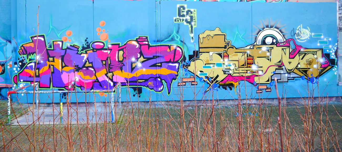 Graffiti Wall - Photo by oldenburgcity - heinz, iam, i (2015)