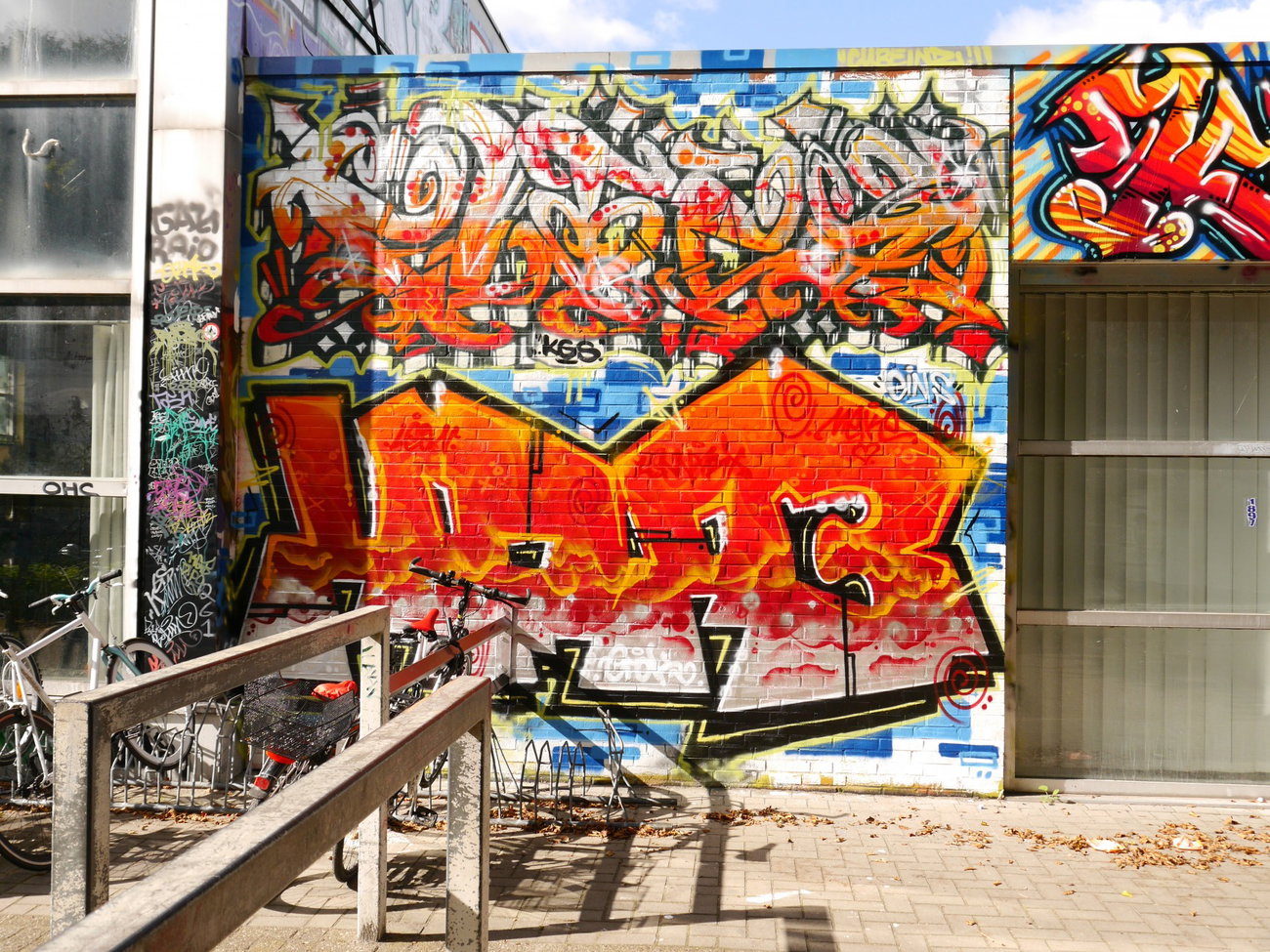 Graffiti Wall - Photo by oldenburgcity - einz, erak (2015)
