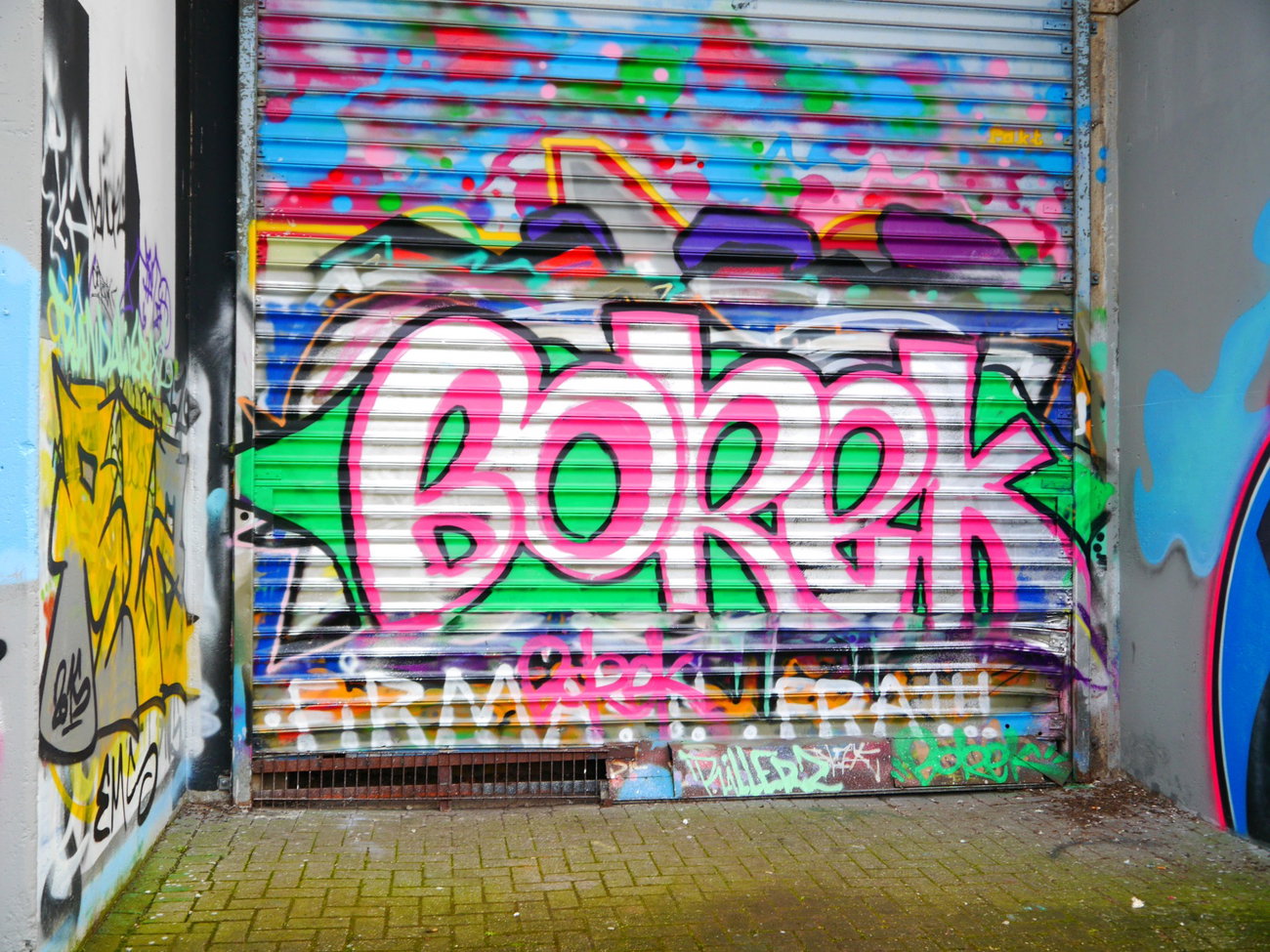 Graffiti Wall - Photo by oldenburgcity - borek