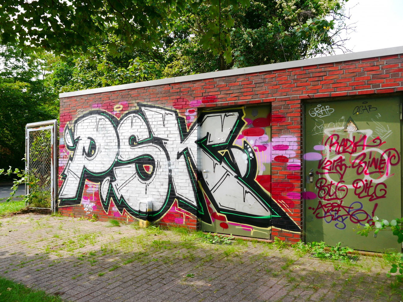 Graffiti Bombing - Photo by oldenburgcity - psk (2015)