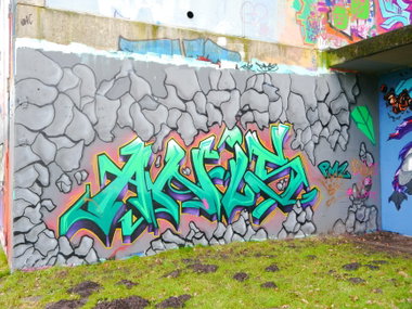 Graffiti Wall - Photo by oldenburgcity - anis