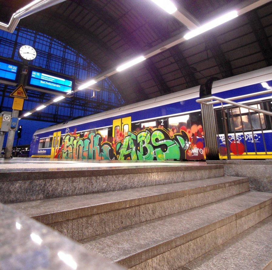 Graffiti Train - Photo by oldenburgcity - swk, abs (2014)