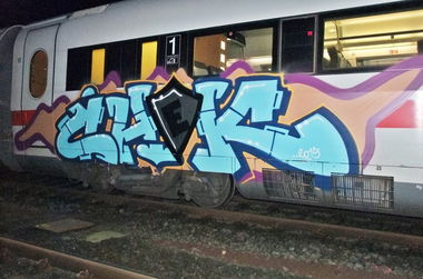 Graffiti Train - Photo by oldenburgcity - chek (2015)