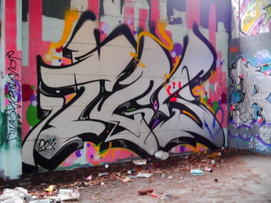 Graffiti Wall - Photo by oldenburgcity - tgs (2014)