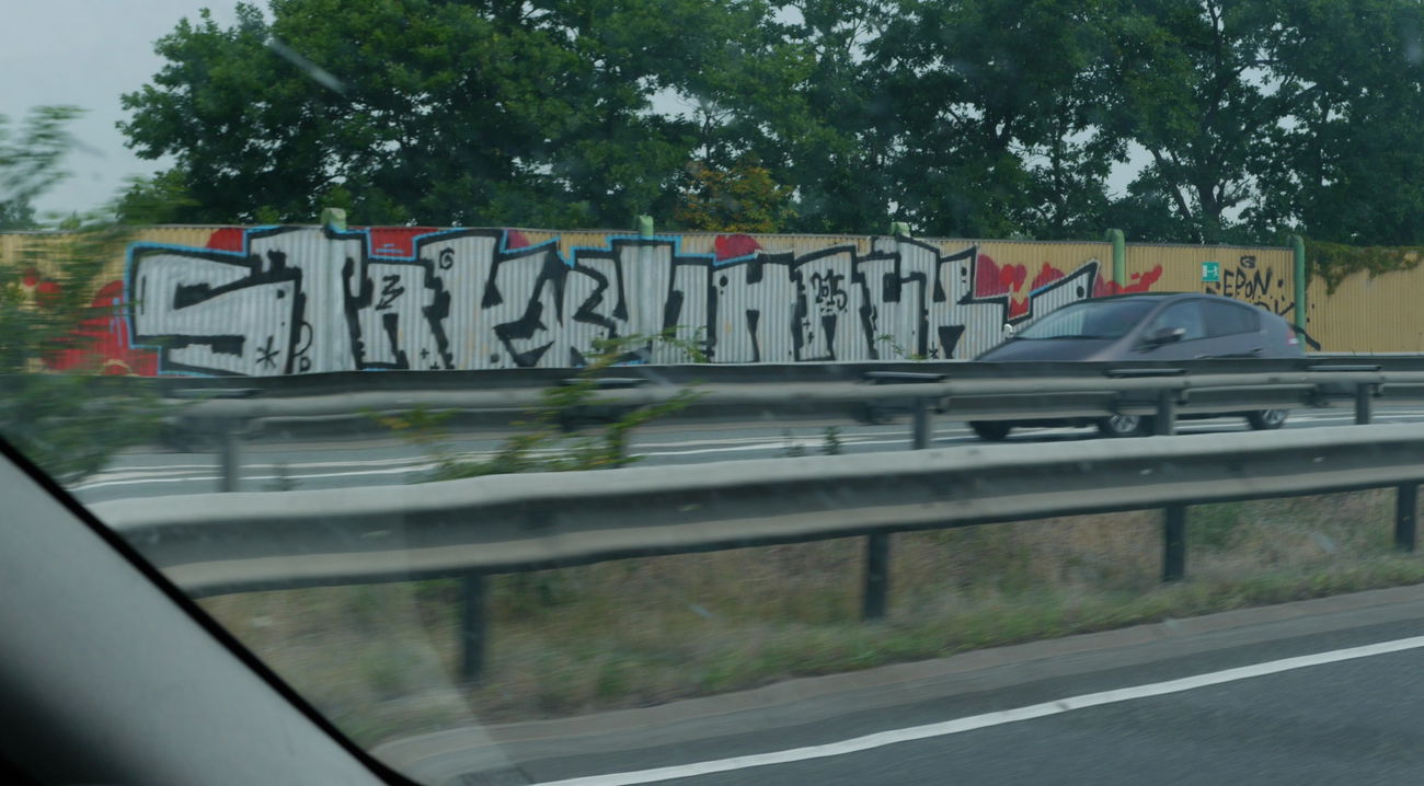 Graffiti Bombing - Photo by oldenburgcity - stay, whack, swk (2015)