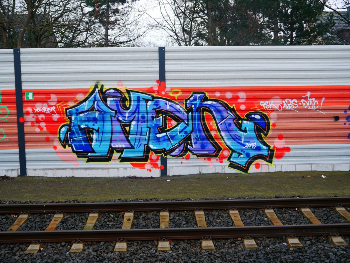 Graffiti Bombing - Photo by oldenburgcity - amen (2015)