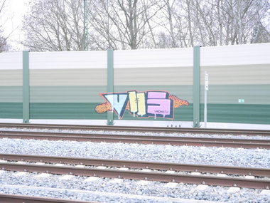 Graffiti Bombing - Photo by oldenburgcity - vhs