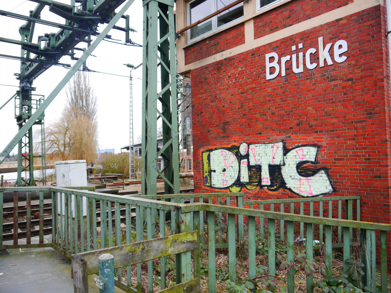 Graffiti Bombing - Photo by oldenburgcity - ditc (2016)