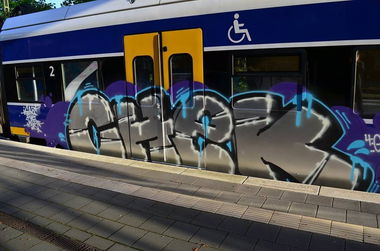 Graffiti Train - Photo by oldenburgcity - chek (2015)