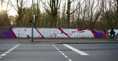 Graffiti Bombing - Photo by oldenburgcity - abs (2015)
