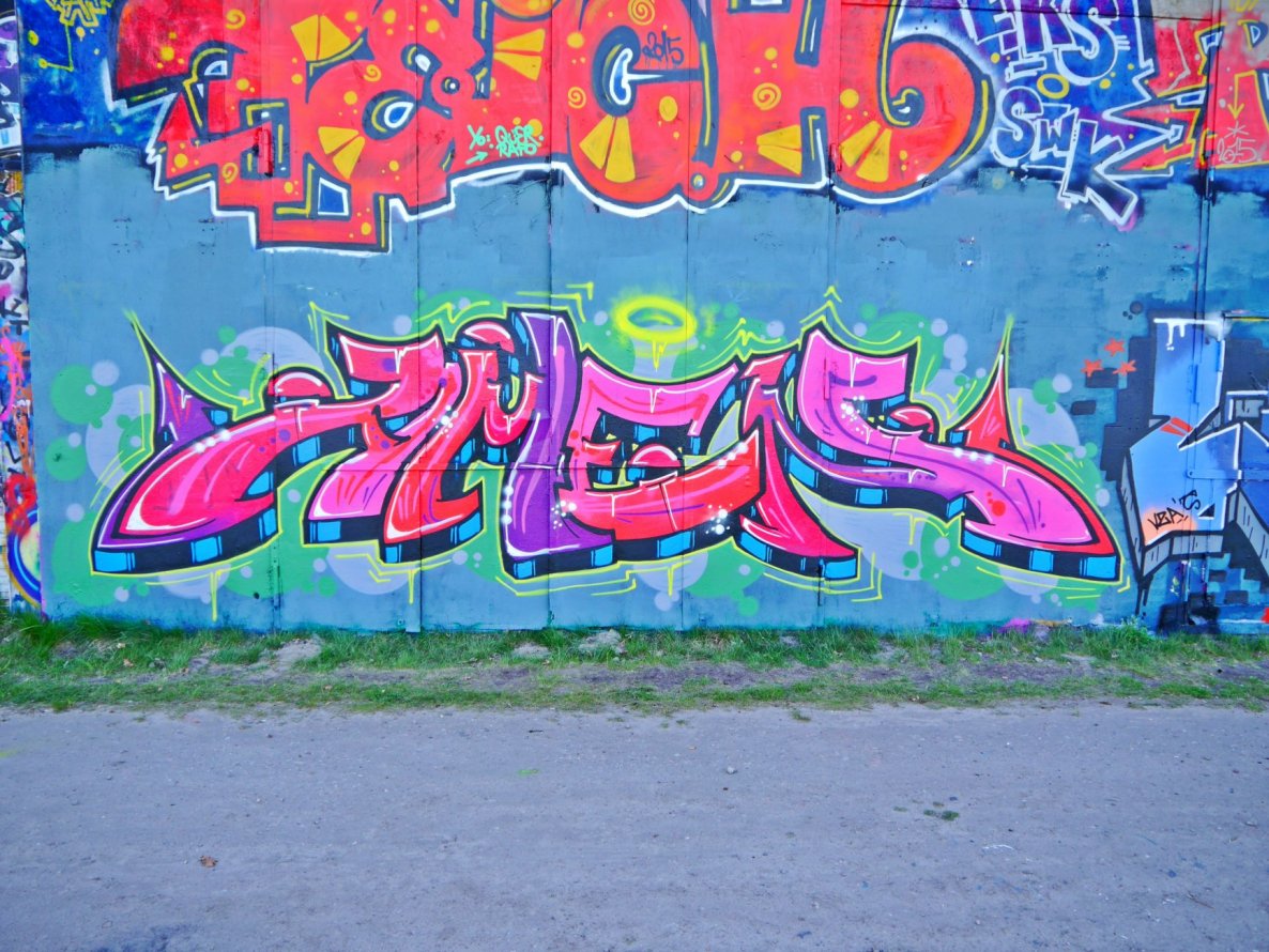 Graffiti Wall - Photo by oldenburgcity - amen (2015)