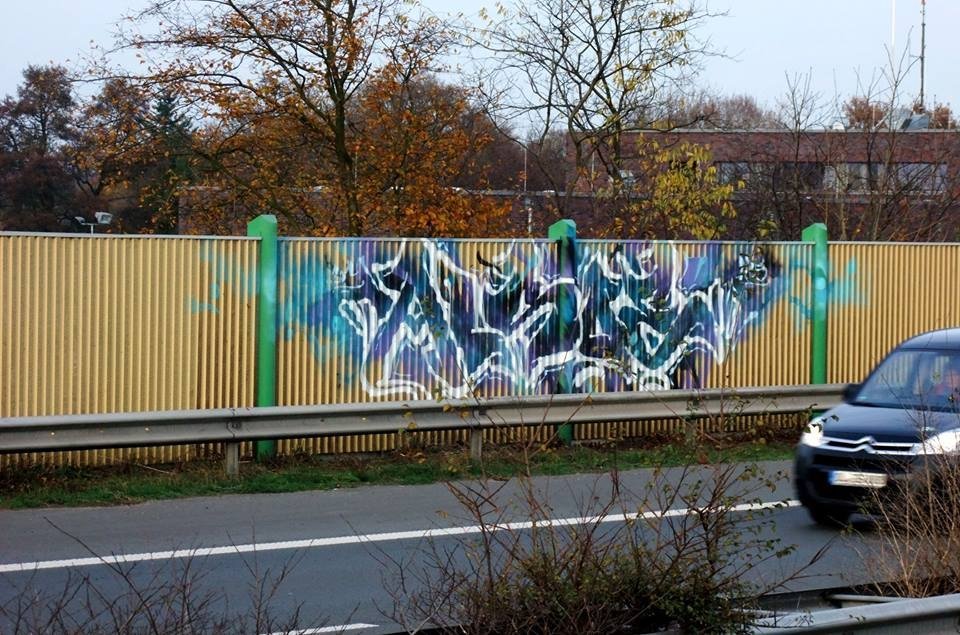 Graffiti Bombing - Photo by oldenburgcity - also, alsoe (2014)