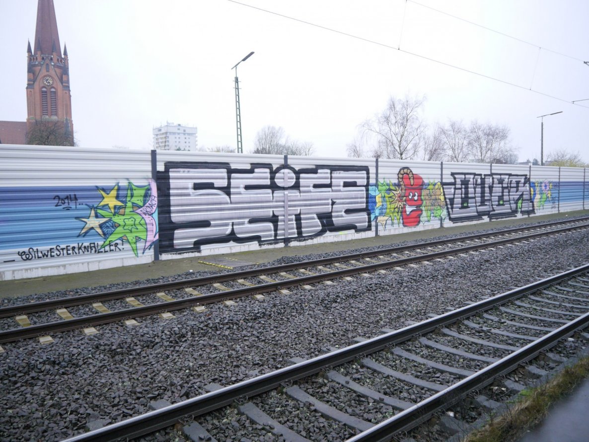 Graffiti Bombing - Photo by oldenburgcity - seife, quer, kwer (2015)
