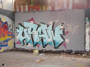 Graffiti Wall - Photo by oldenburgcity - uran (2016)