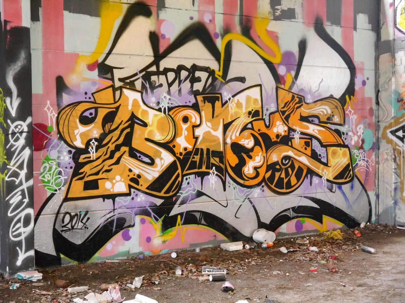 Graffiti Wall - Photo by oldenburgcity - bonus (2016)