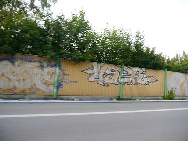Graffiti Bombing - Photo by oldenburgcity - user