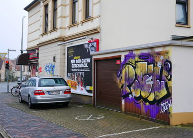 Graffiti Bombing - Photo by oldenburgcity - psk (2015)