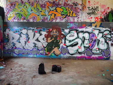 Graffiti Wall - Photo by oldenburgcity - riko, snok (2015)