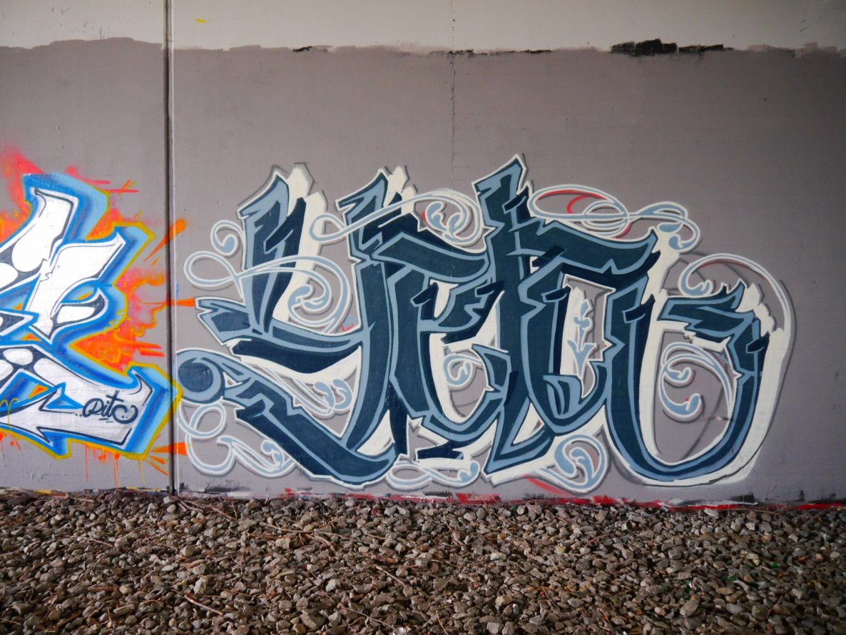Graffiti Wall - Photo by oldenburgcity - yela (2015)