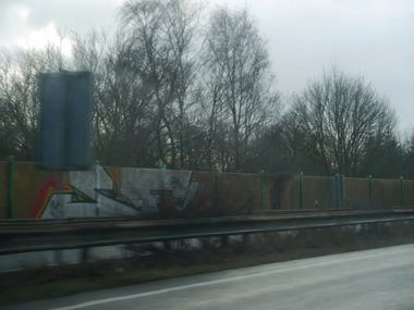 Graffiti Bombing - Photo by oldenburgcity - sf (2014)