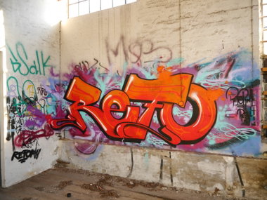 Graffiti Wall - Photo by oldenburgcity - refo, reform
