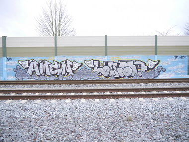 Graffiti Bombing - Photo by oldenburgcity - amen, leeno (2014)