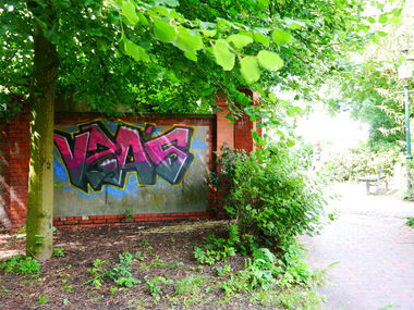 Graffiti Bombing - Photo by oldenburgcity - vza (2015)