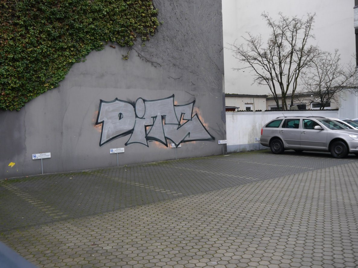 Graffiti Bombing - Photo by oldenburgcity - ditc (2014)