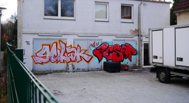 Graffiti Wall - Photo by oldenburgcity - gulak, aesop