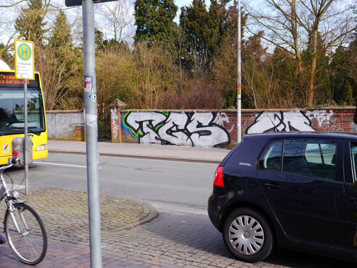 Graffiti Bombing - Photo by oldenburgcity - tgs (2015)