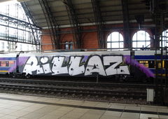 Graffiti Train - Photo by oldenburgcity - rillaz, rlz (2015)