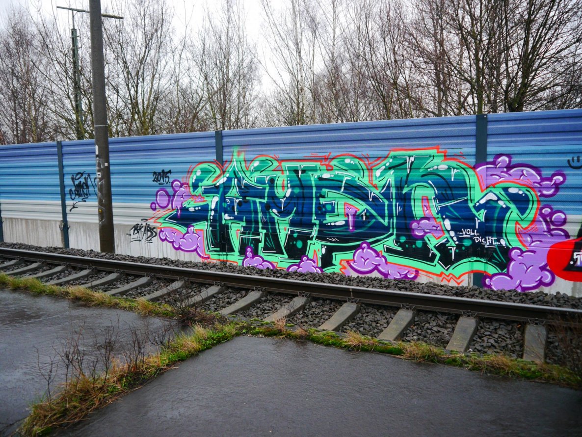 Graffiti Bombing - Photo by oldenburgcity - amen (2015)