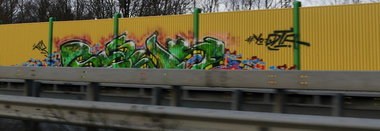 Graffiti Bombing - Photo by oldenburgcity - sawn (2014)