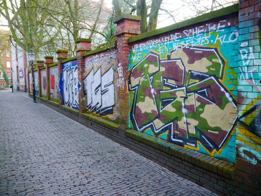 Graffiti Bombing - Photo by oldenburgcity - vfb, tgs (2015)