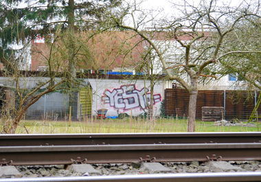 Graffiti Bombing - Photo by oldenburgcity - yesyo