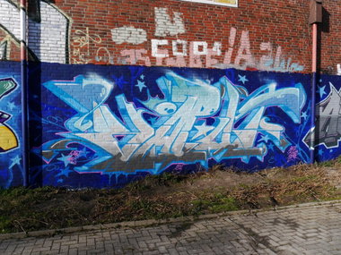 Graffiti Wall - Photo by oldenburgcity - kaput, abs (2015)