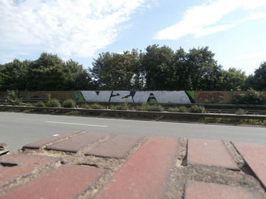 Graffiti Bombing - Photo by oldenburgcity - vza (2015)